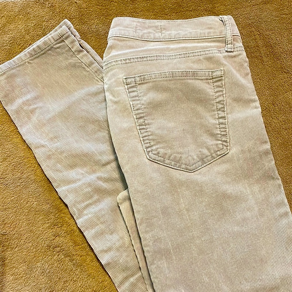 Ladies Gap 1969 Always Skinny Cordoroy pants- ash gray